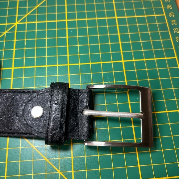 Vintage genuine leather Ostrich style belt - Picture 4 of 8
